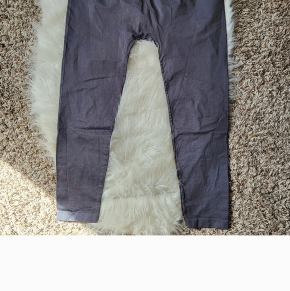 SOLD!!!!!!!!Gymshark Bundle Size Large - Picture 5 of 7